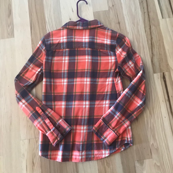 The North Face flannel - Picture 4 of 5